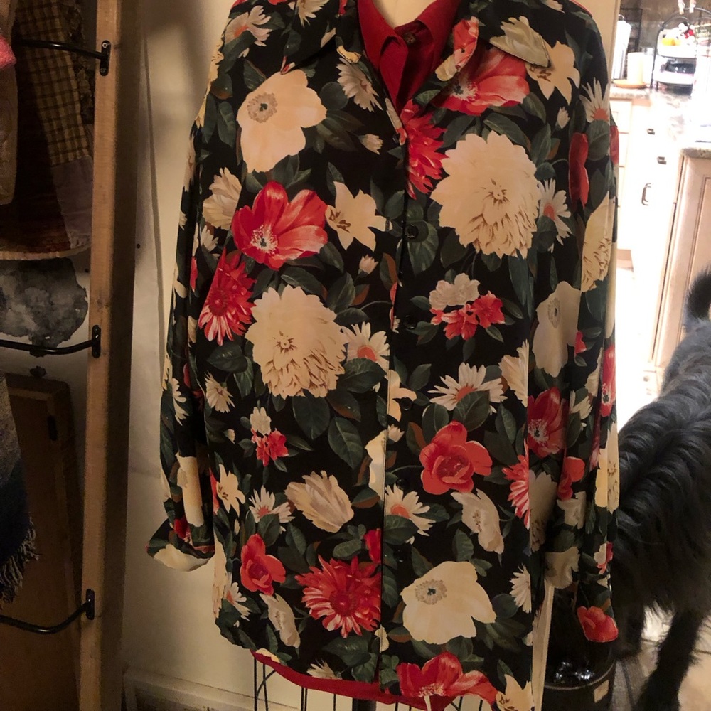 Liz Claiborne floral button down size 12